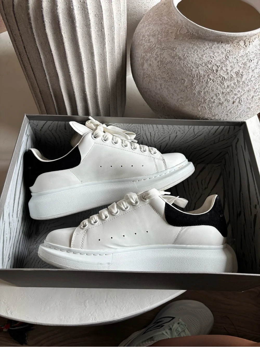 Alexander McQueen White Leather Sneakers with Black Heel Tab - Picture 1 of 11